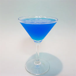 BLUE VODKA 【ブルー　ウォッカ】